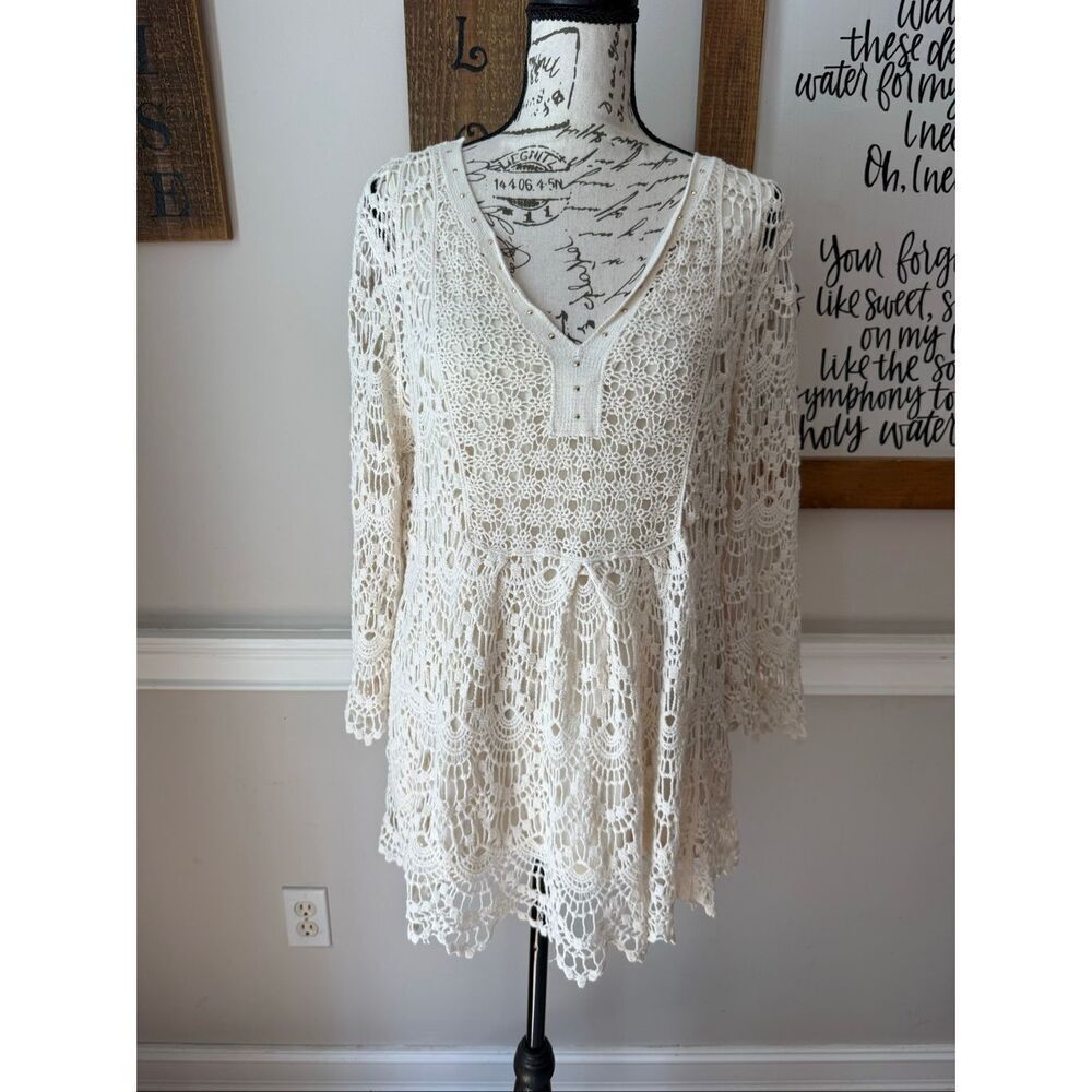 Reba Women's Sheer Long Sleeve Crochet Lace Swimsuit Cover Up White Large NWOT